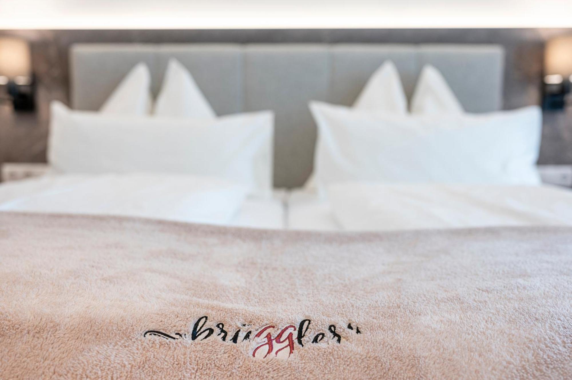 רדשטאדט Hotel Gasthof Brueggler מראה חיצוני תמונה