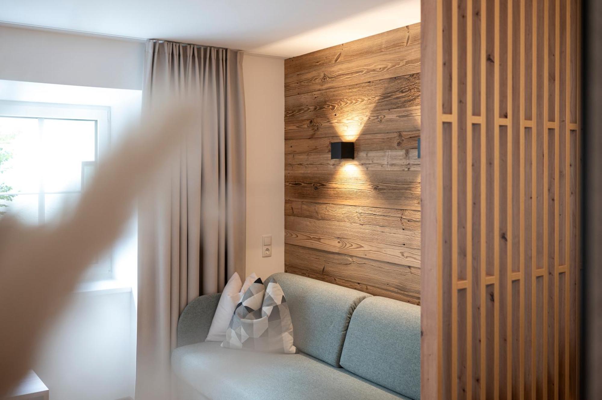 רדשטאדט Hotel Gasthof Brueggler מראה חיצוני תמונה