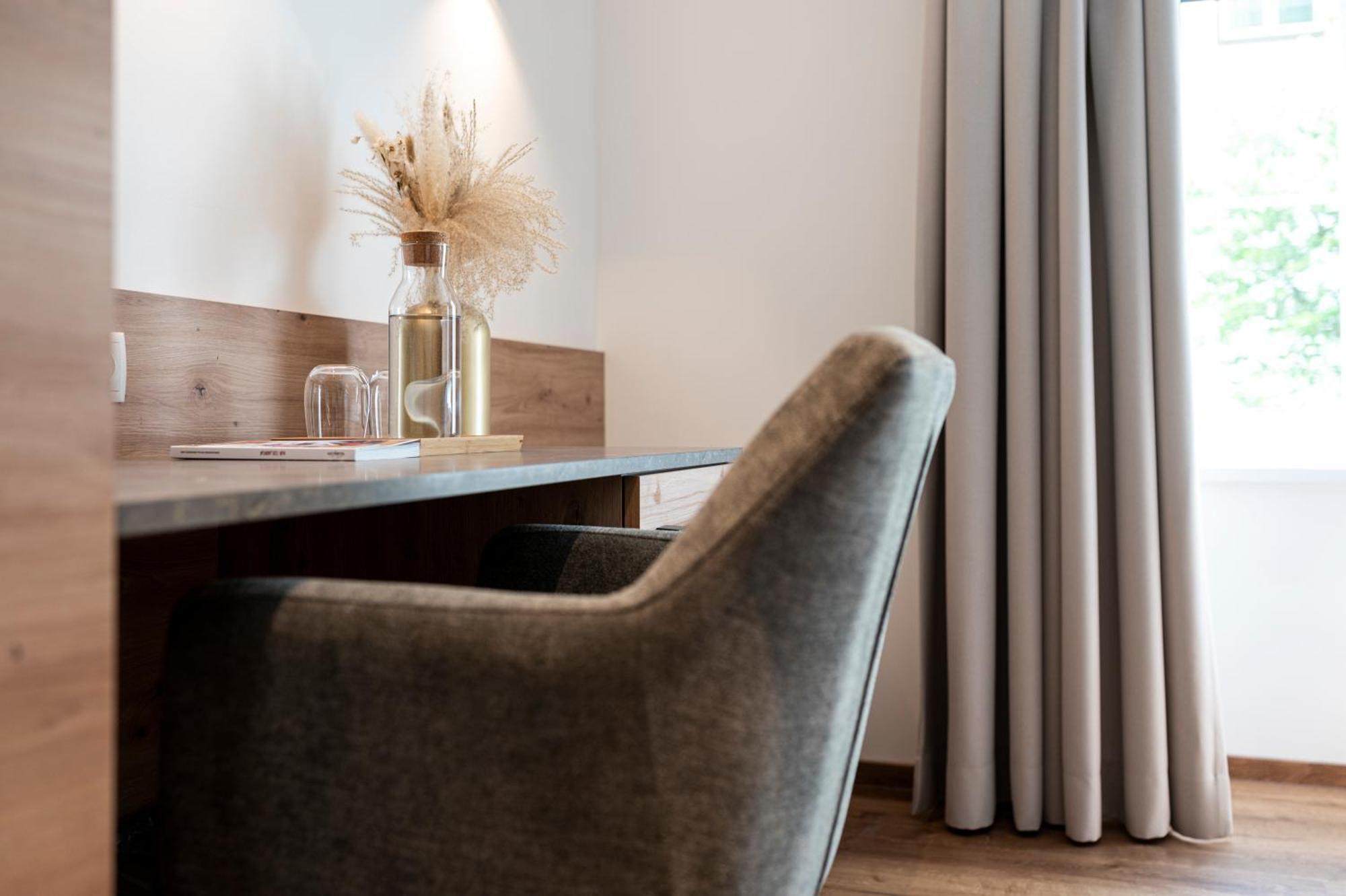 רדשטאדט Hotel Gasthof Brueggler מראה חיצוני תמונה